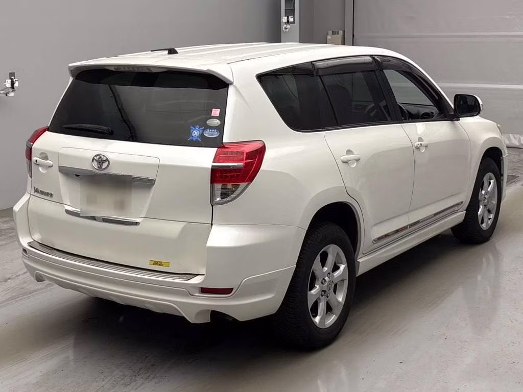 TOYOTA VANGUARD