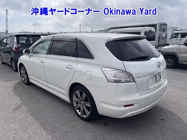 TOYOTA MARK X ZIO