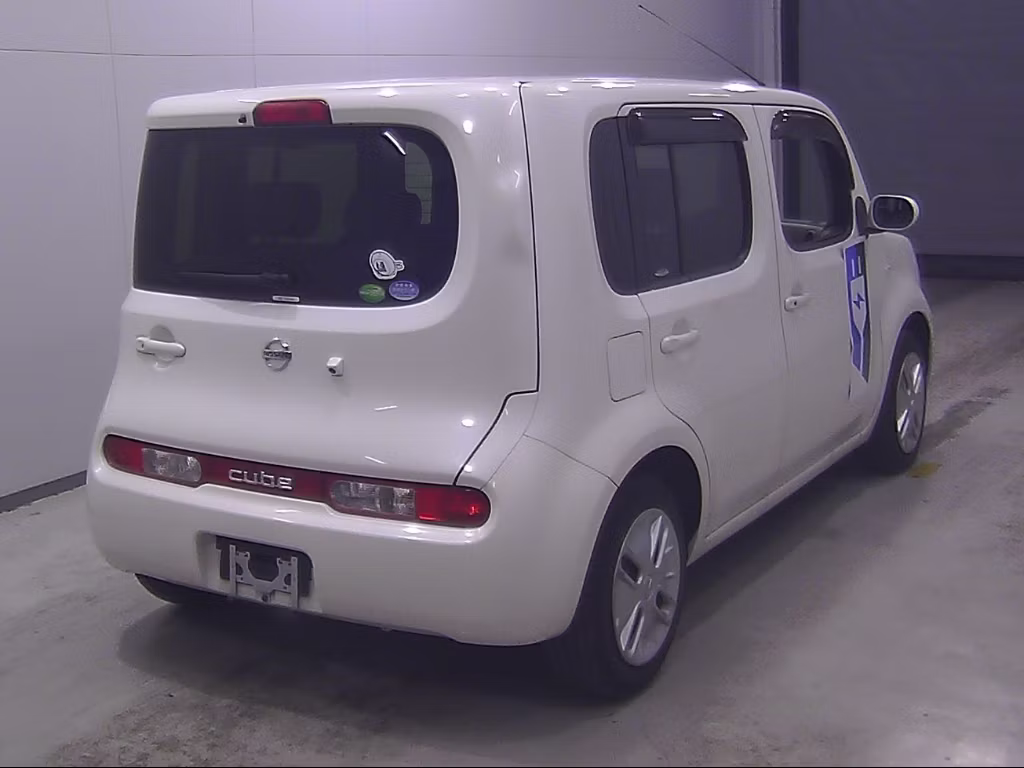 NISSAN CUBE
