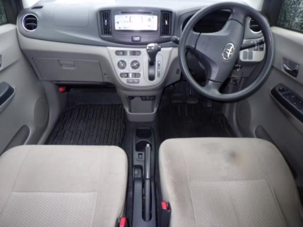 TOYOTA PIXIS EPOCH