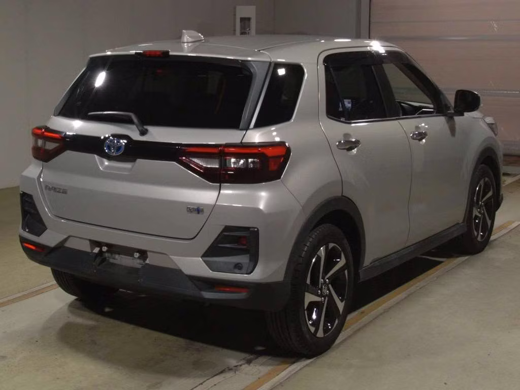 TOYOTA RAIZE