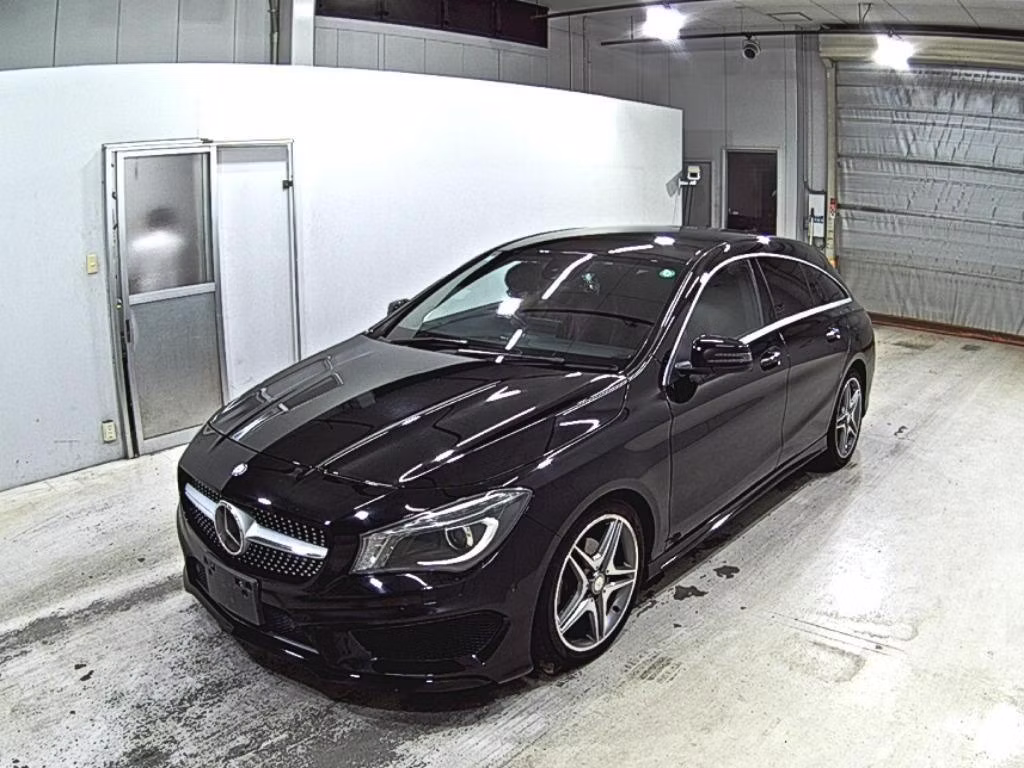 MERCEDES-BENZ CLA-CLASS