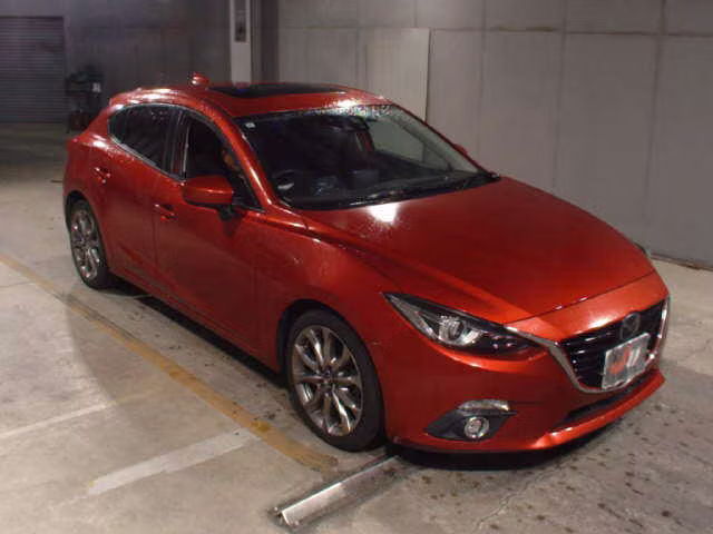 MAZDA AXELA
