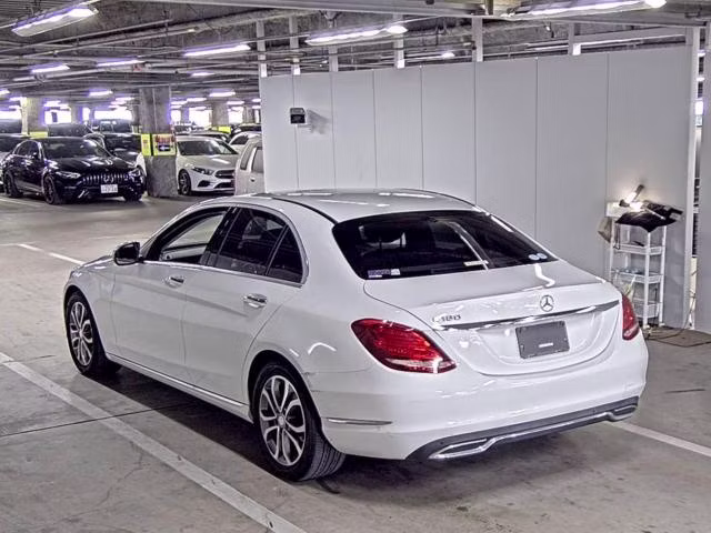 MERCEDES-BENZ C-CLASS