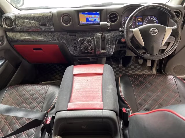NISSAN NV350 CARAVAN