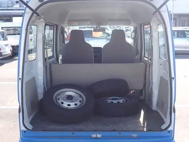 MITSUBISHI MINICAB