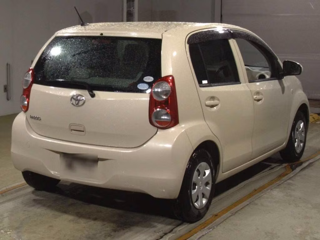 TOYOTA PASSO