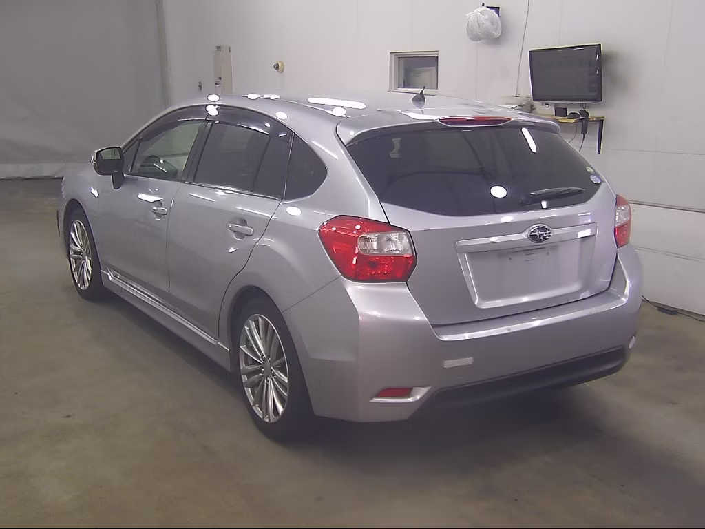 SUBARU IMPREZA
