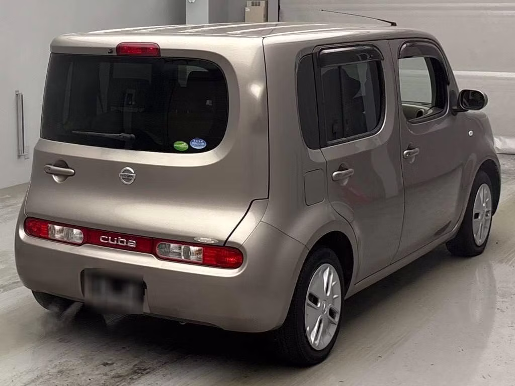 NISSAN CUBE