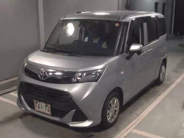 TOYOTA TANK