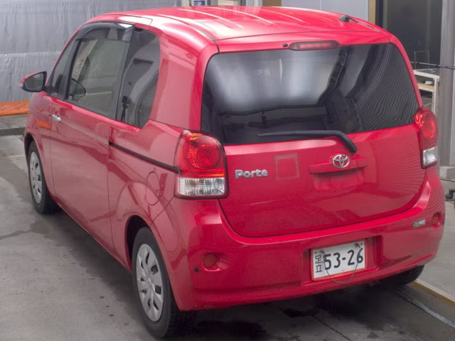 TOYOTA PORTE