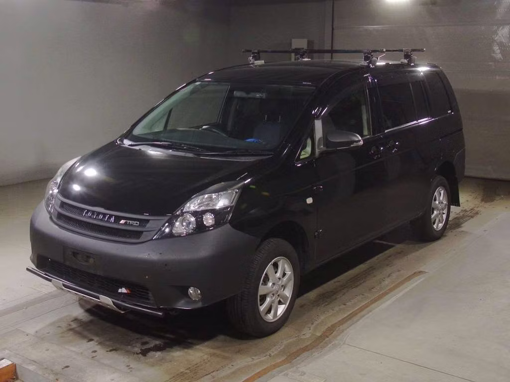 TOYOTA ISIS