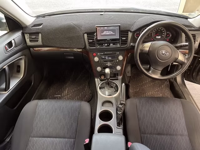 SUBARU LEGACY