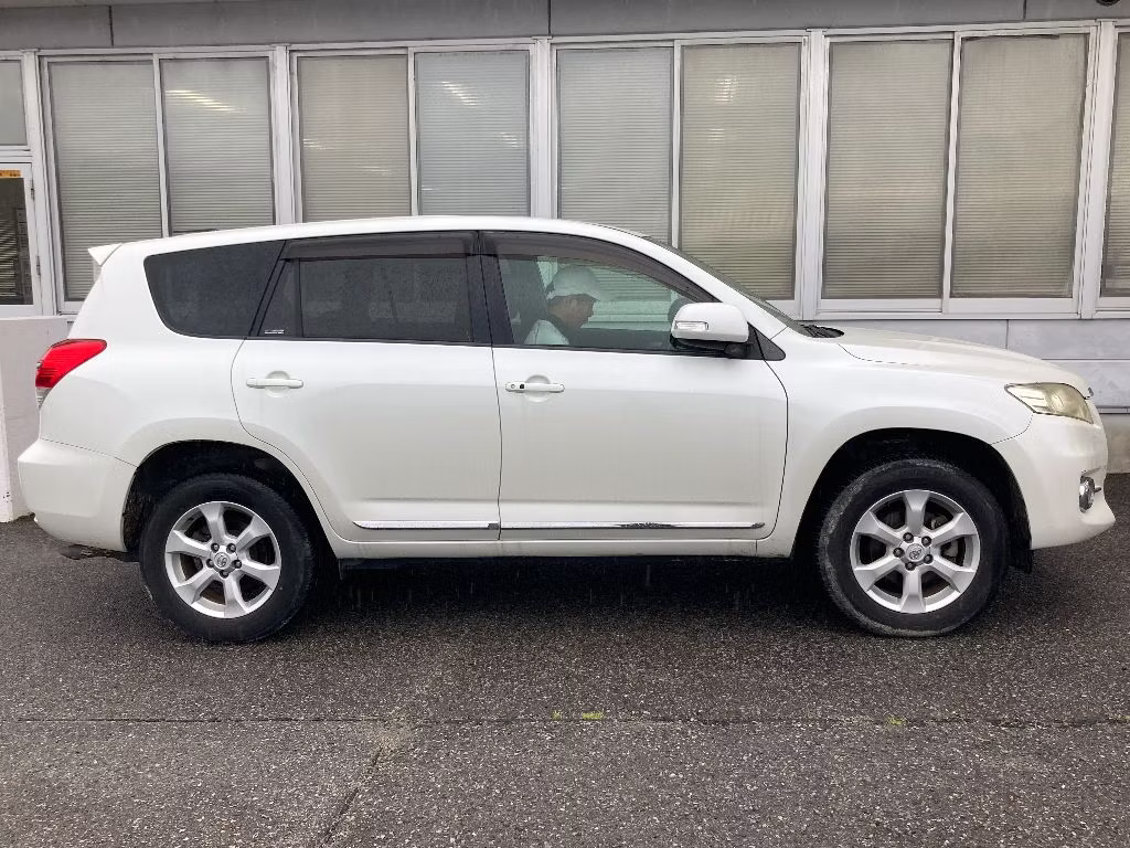 TOYOTA VANGUARD