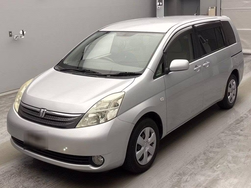 TOYOTA ISIS