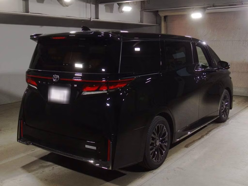 TOYOTA VELLFIRE
