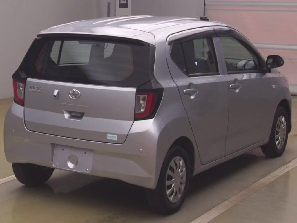 TOYOTA PIXIS EPOCH
