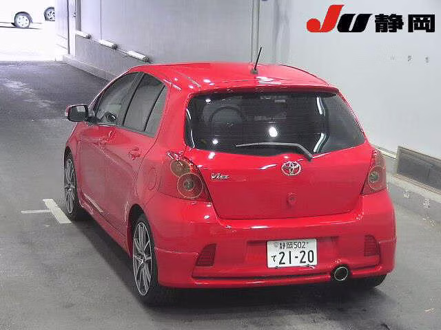 TOYOTA VITZ