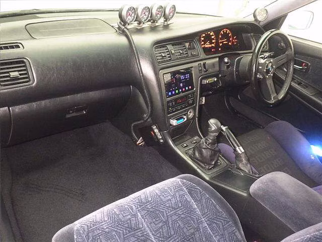 TOYOTA CHASER