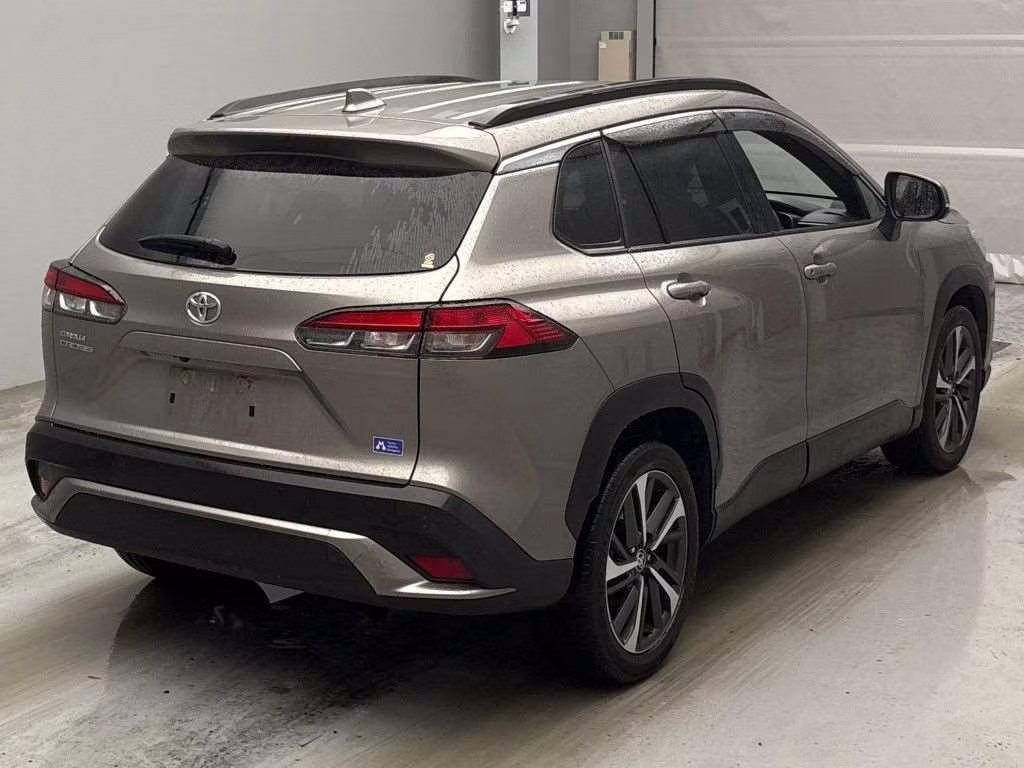 TOYOTA COROLLA CROSS