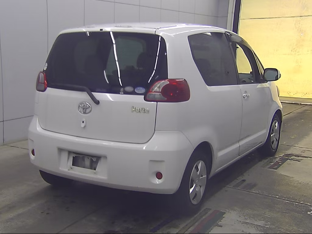 TOYOTA PORTE