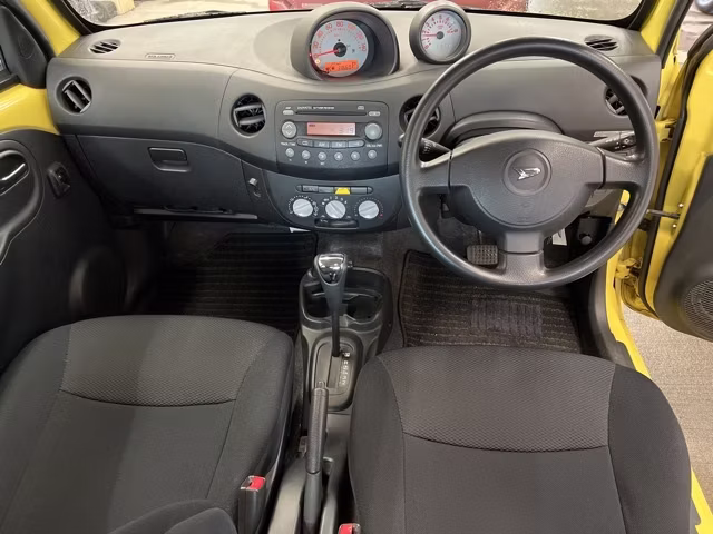 DAIHATSU ESSE