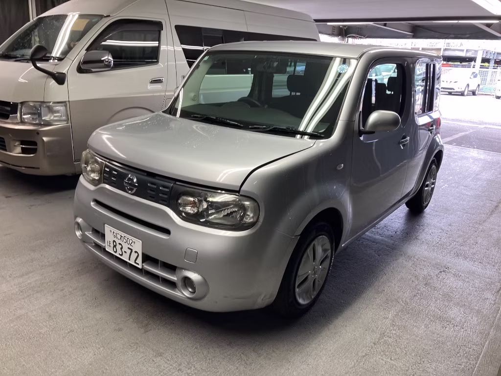 NISSAN CUBE