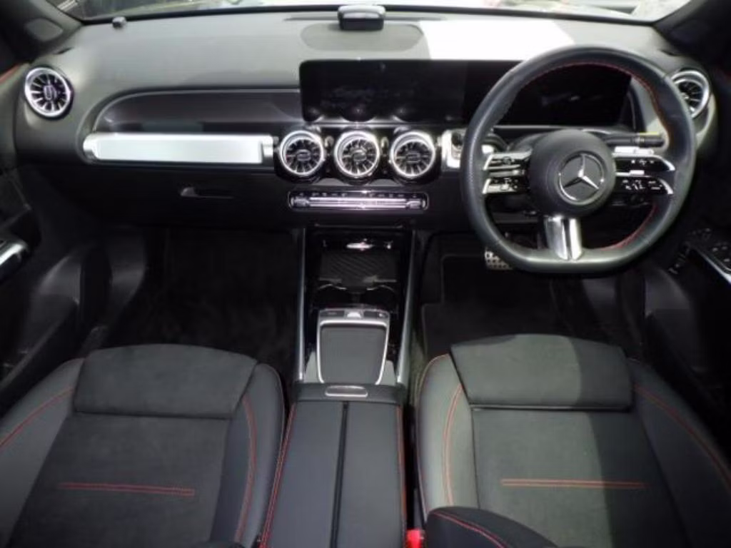 MERCEDES-BENZ GLB-CLASS