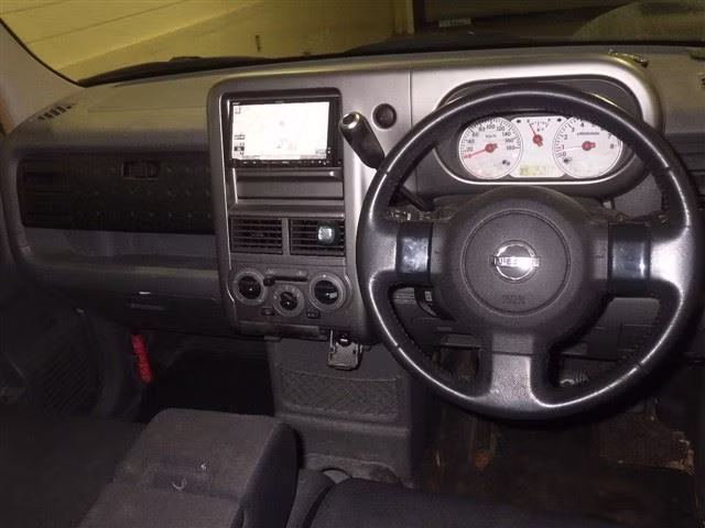 NISSAN CUBE