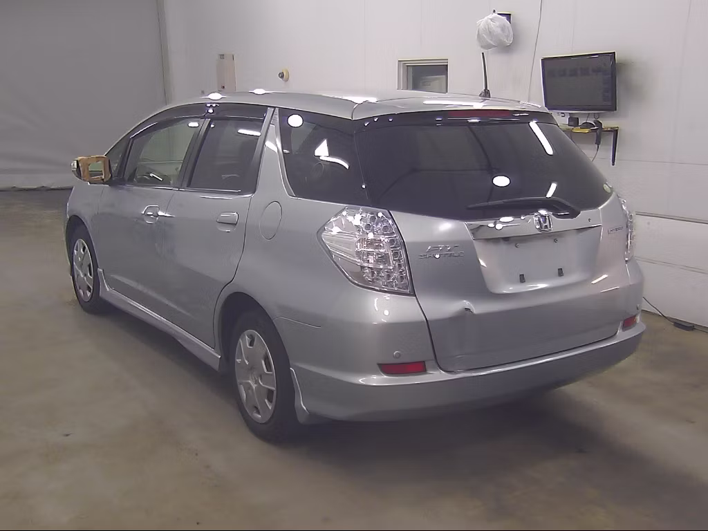 HONDA FIT SHUTTLE