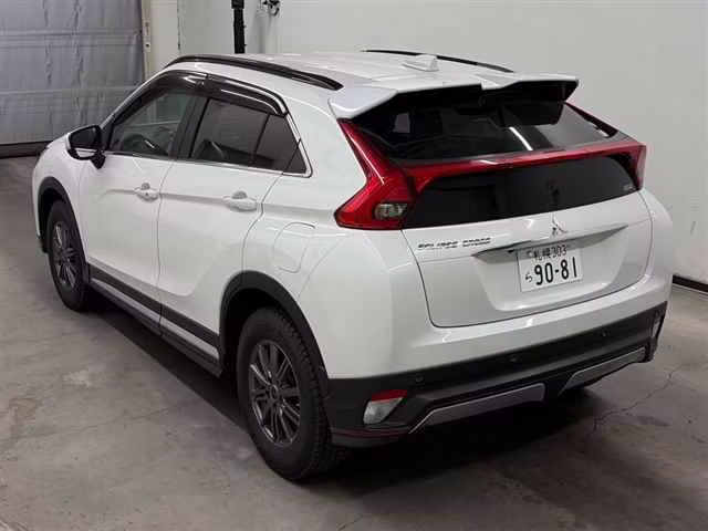 MITSUBISHI ECLIPSE CROSS