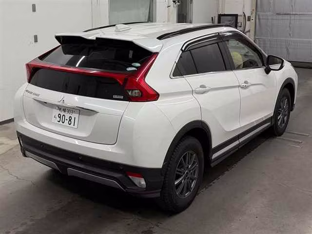 MITSUBISHI ECLIPSE CROSS