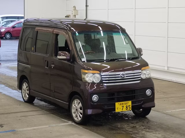 DAIHATSU ATRAI