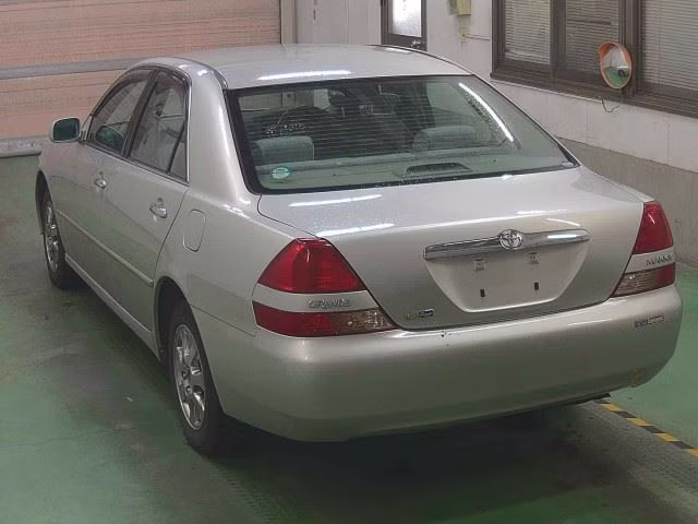 TOYOTA MARK II