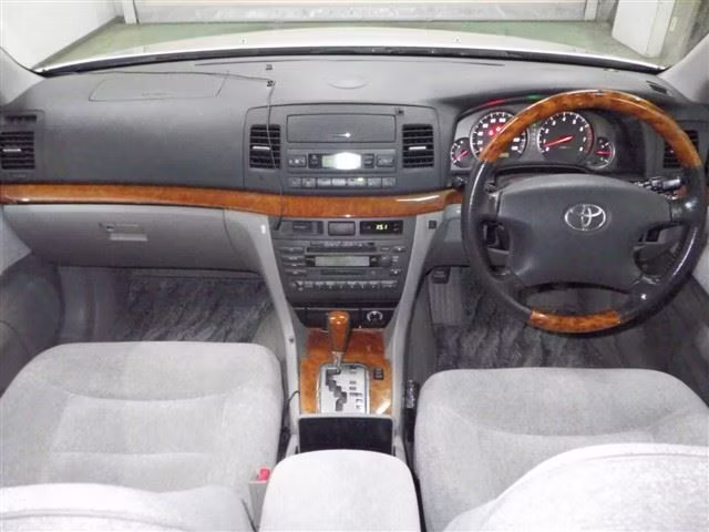 TOYOTA MARK II