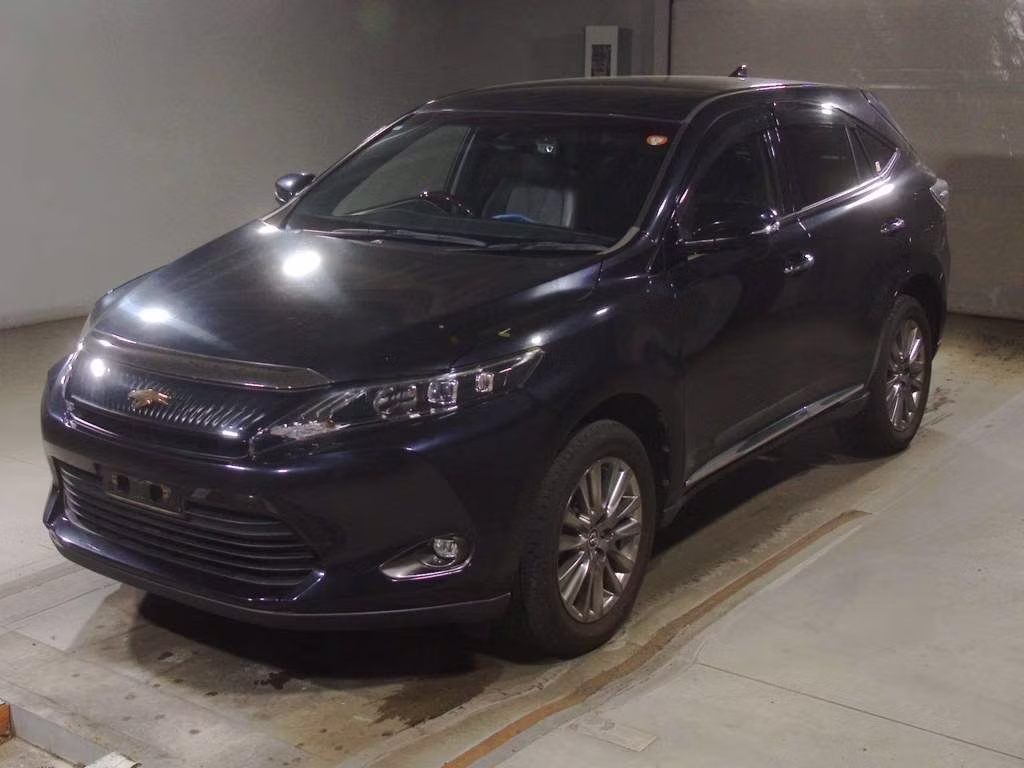 TOYOTA HARRIER