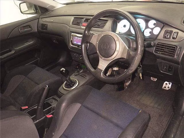 MITSUBISHI LANCER EVOLUTION