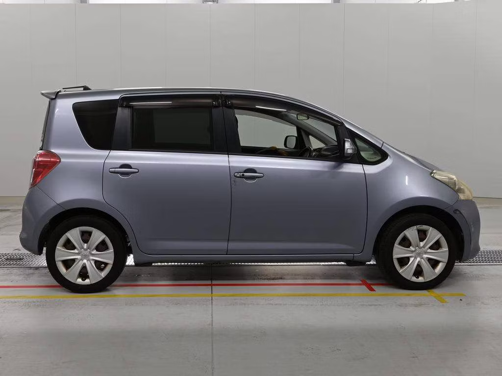 TOYOTA RACTIS