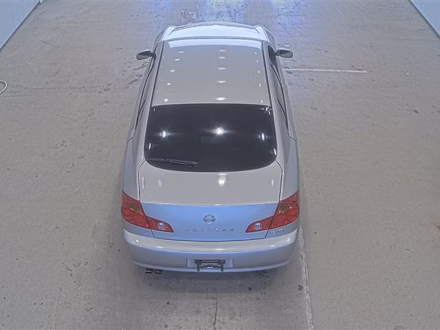 NISSAN SKYLINE