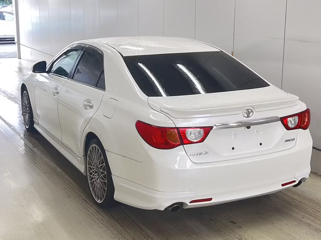 TOYOTA MARK X
