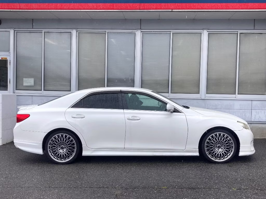 TOYOTA MARK X