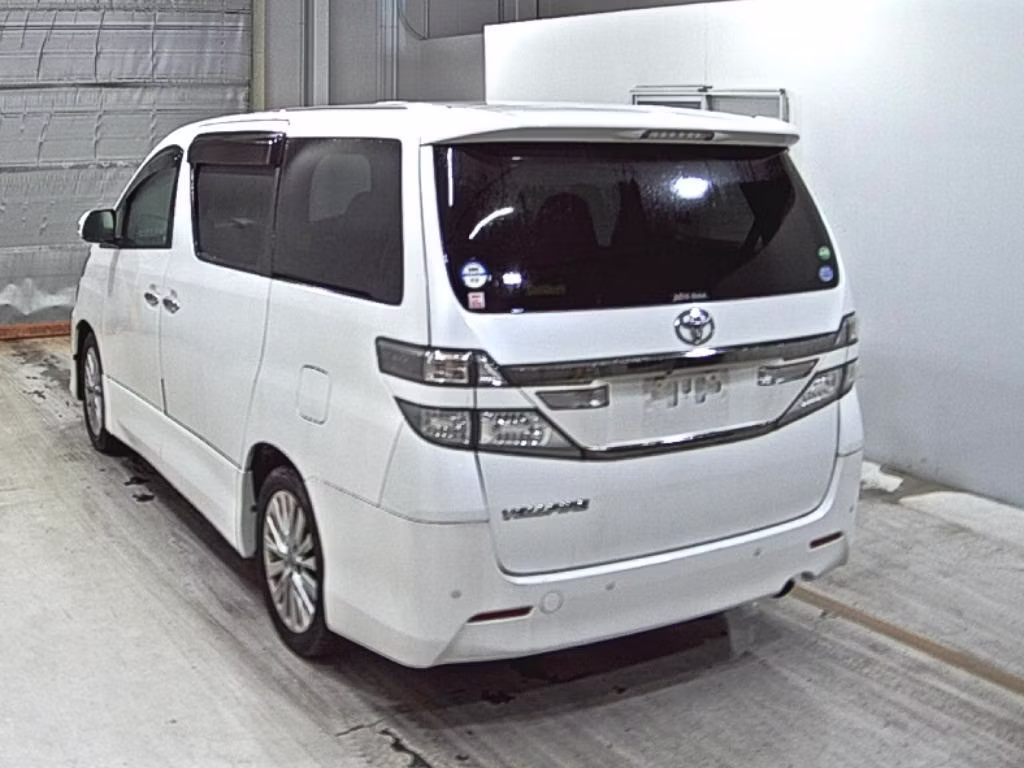 TOYOTA VELLFIRE