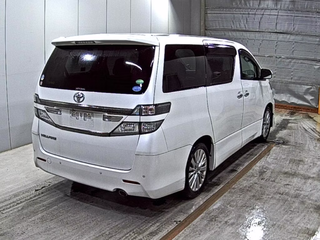 TOYOTA VELLFIRE