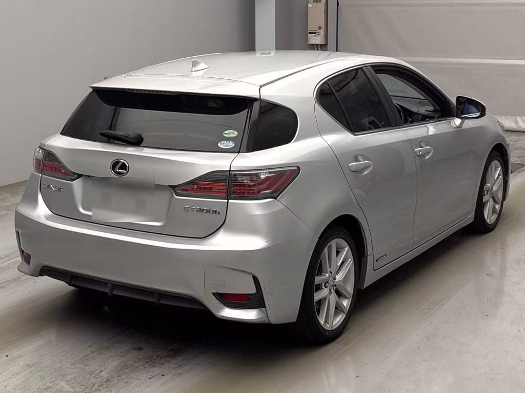 LEXUS CT200H