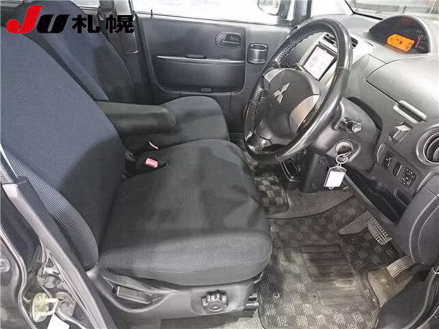 MITSUBISHI EK SPORT