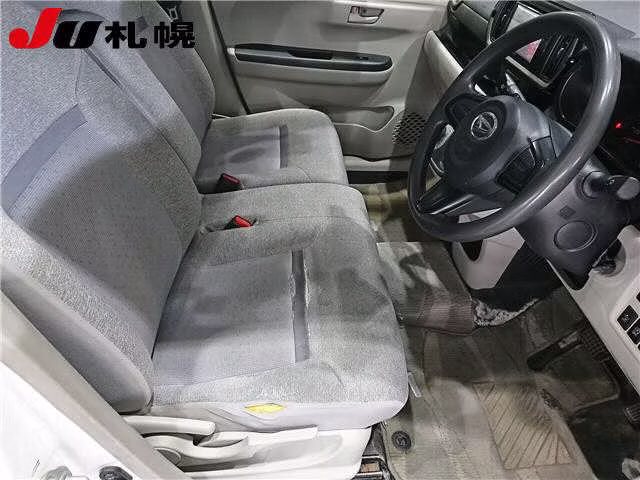 DAIHATSU BOON