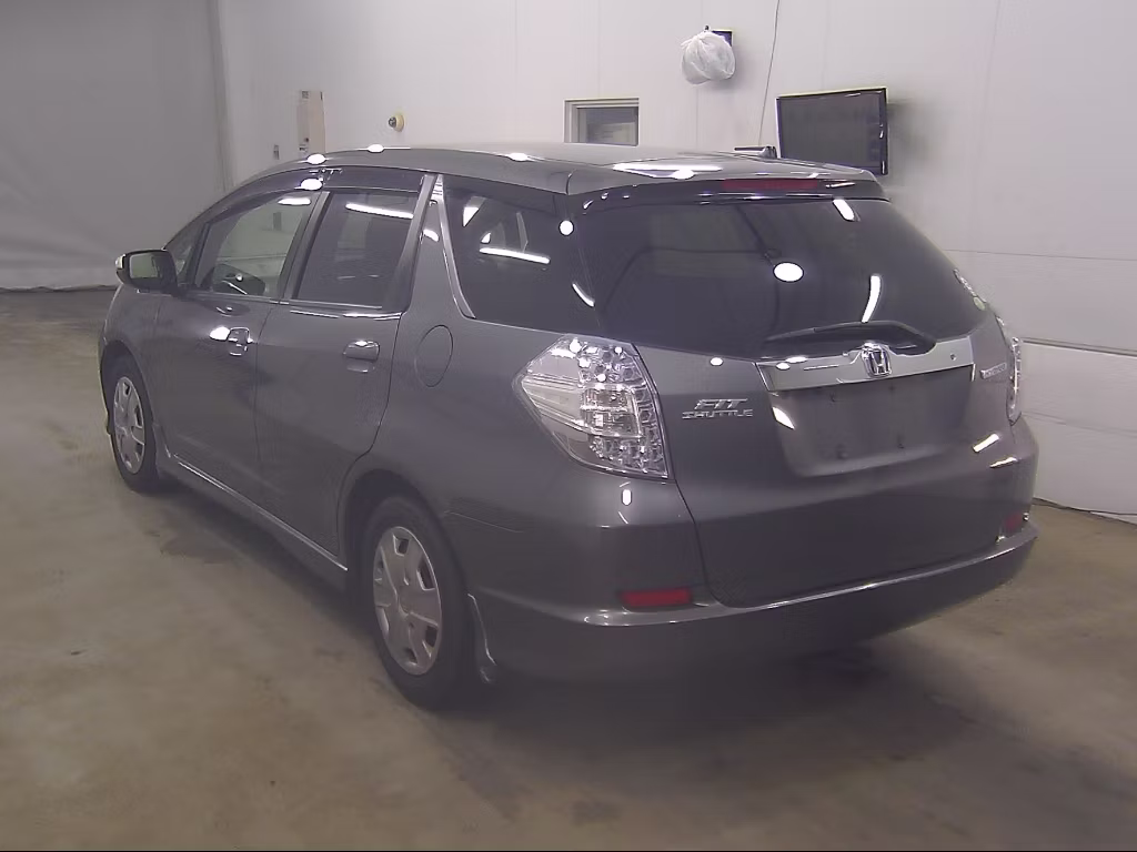 HONDA FIT SHUTTLE