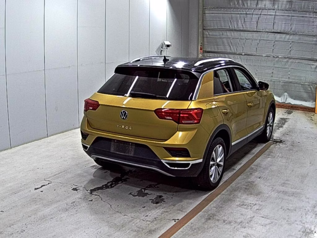 VOLKSWAGEN T-ROC