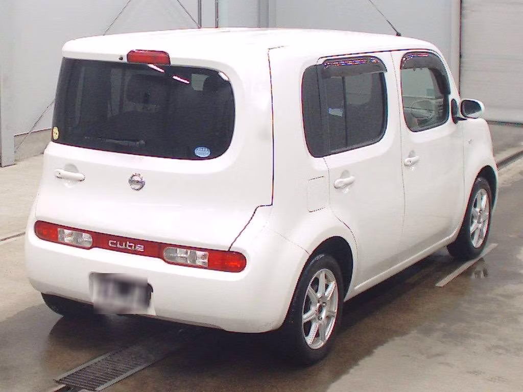 NISSAN CUBE