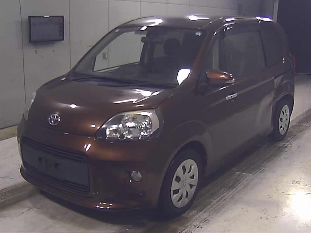 TOYOTA PORTE